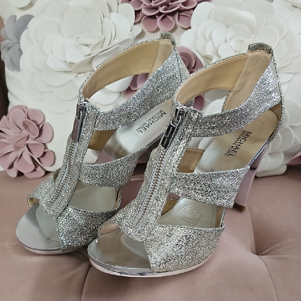 Michael Kors Sparkling Silver Heels Like NEW